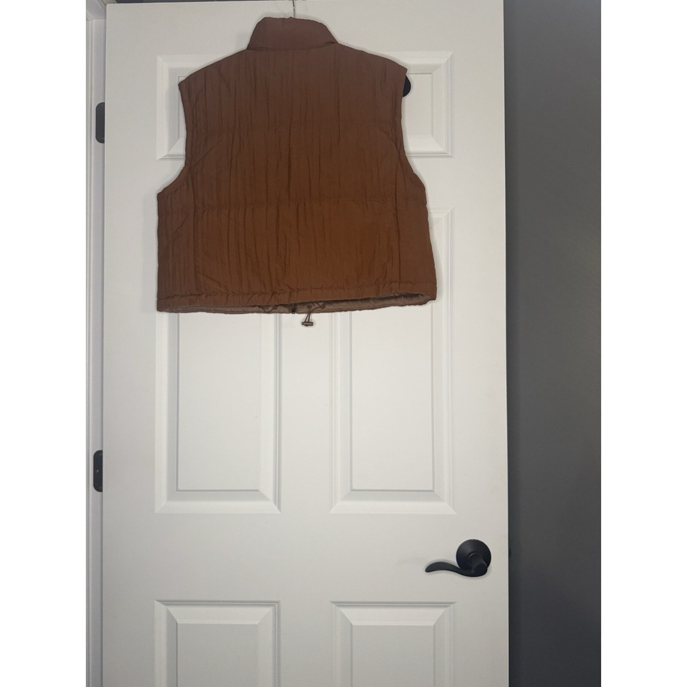 Thread And Supply Xl Cropped Puffer Vest Brown W Pockets - Picture 2 of 2